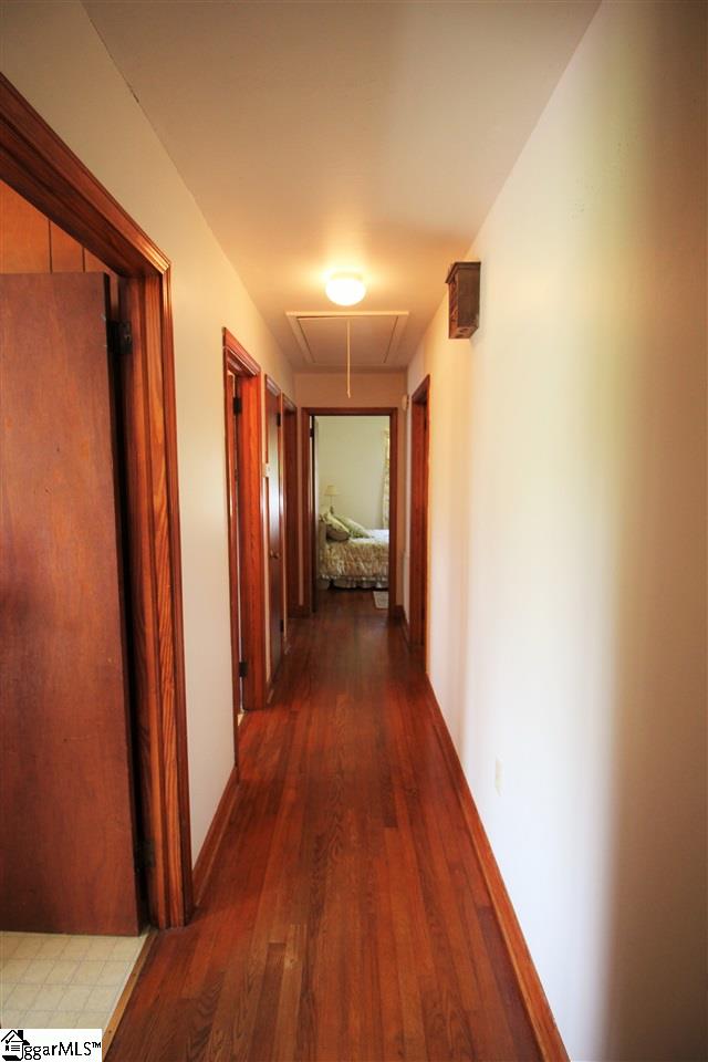 197 Boat Ramp Road Westminster, SC 29693 - Photo 4 of 25 Gallery Image 4