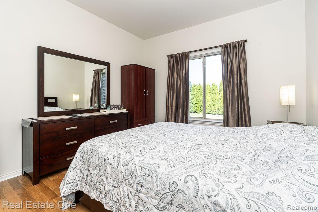 985 Monterey Ln. Rochester Hills, MI 48307 - Photo 33 of 54