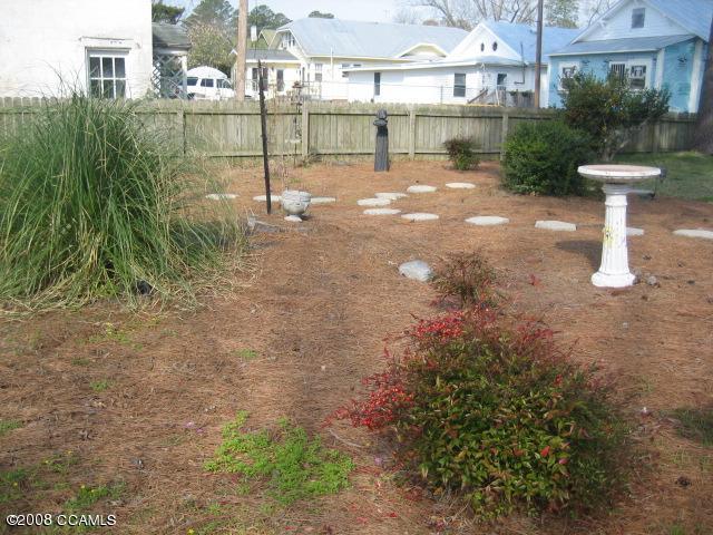 1503 Rhem Avenue New Bern, NC 28560 - Photo 13 of 13 Lovely Meditation Garden & Bird "Spa"
