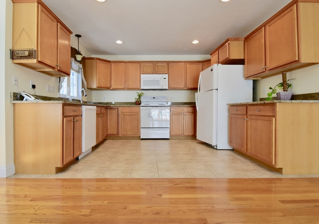 3 Enaya Circle, Unit 3 Worcester, MA 01606 - Photo 6 of 20