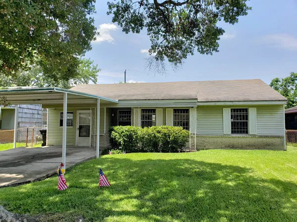 $120,000 | 8723 Wiggins Street, Houston, TX 77029