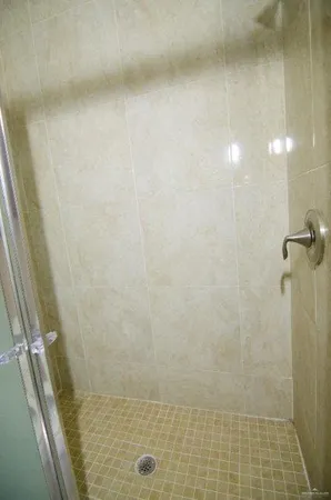 $950 | 3128 Regal Drive, Unit B, Edinburg, TX 78539