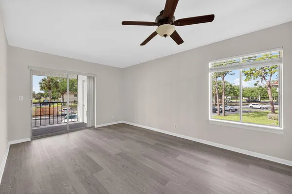 $2,650 | 6327 Chasewood Drive, Unit E, Jupiter, FL 33458