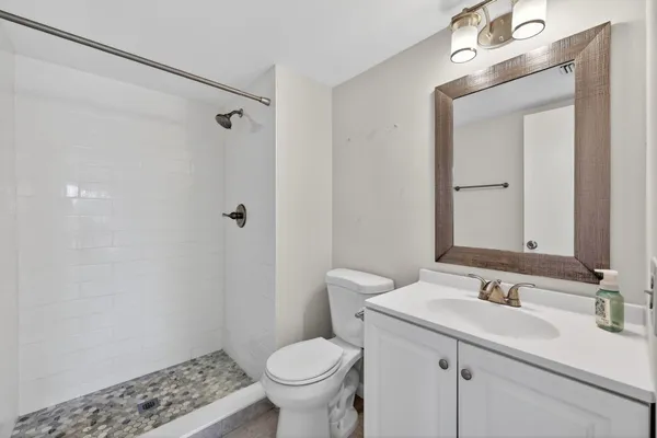 $2,650 | 6327 Chasewood Drive, Unit E, Jupiter, FL 33458