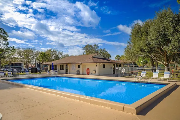 $2,650 | 6327 Chasewood Drive, Unit E, Jupiter, FL 33458