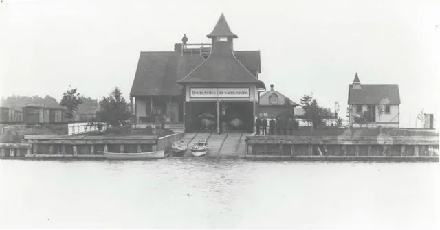 $649,900 | 110 Hathaway Drive, Kewaunee, WI 54216