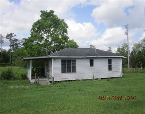8084 Dummy Line Road Picayune, MS 39466 - Photo 1 of 3 Primary Photo