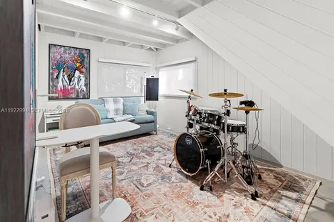 $4,995,000 | 4095 Battersea Road, Miami, FL 33133