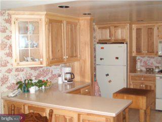 305 Sheeder Road Phoenixville, PA 19460 - Photo 3 of 4