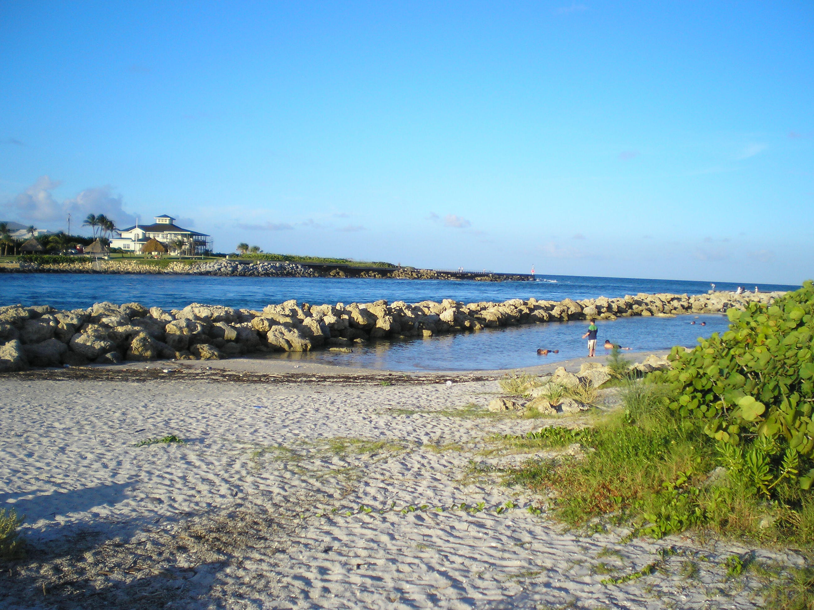 1605 Us-1, Unit B206 Jupiter, FL 33477 - Photo 32 of 35 a view of a lake with houses in the back