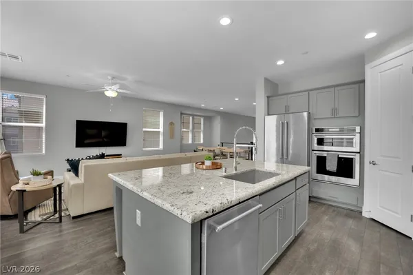 $3,450 | 21 Via Di Vita, Henderson, NV 89011