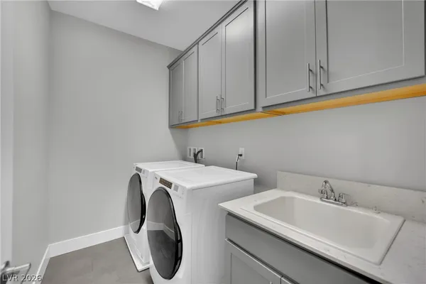 $3,450 | 21 Via Di Vita, Henderson, NV 89011