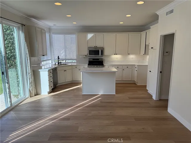 $3,800 | 1278 Las Lunitas Avenue, Corona, CA 92879