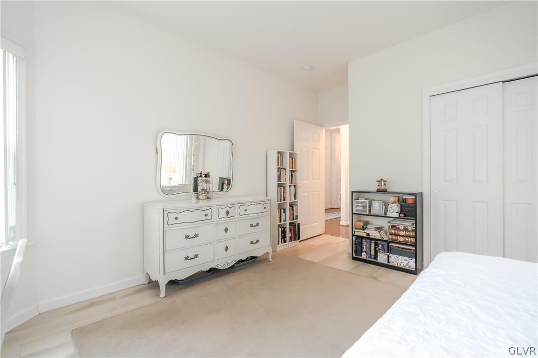 5536 Republic Way Bethlehem, PA 18017 - Photo 15 of 34 a bedroom with a bed and a dresser in it