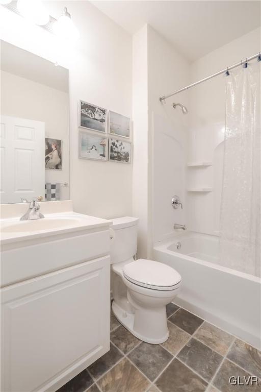 5536 Republic Way Bethlehem, PA 18017 - Photo 16 of 34 a bathroom with a toilet sink and shower