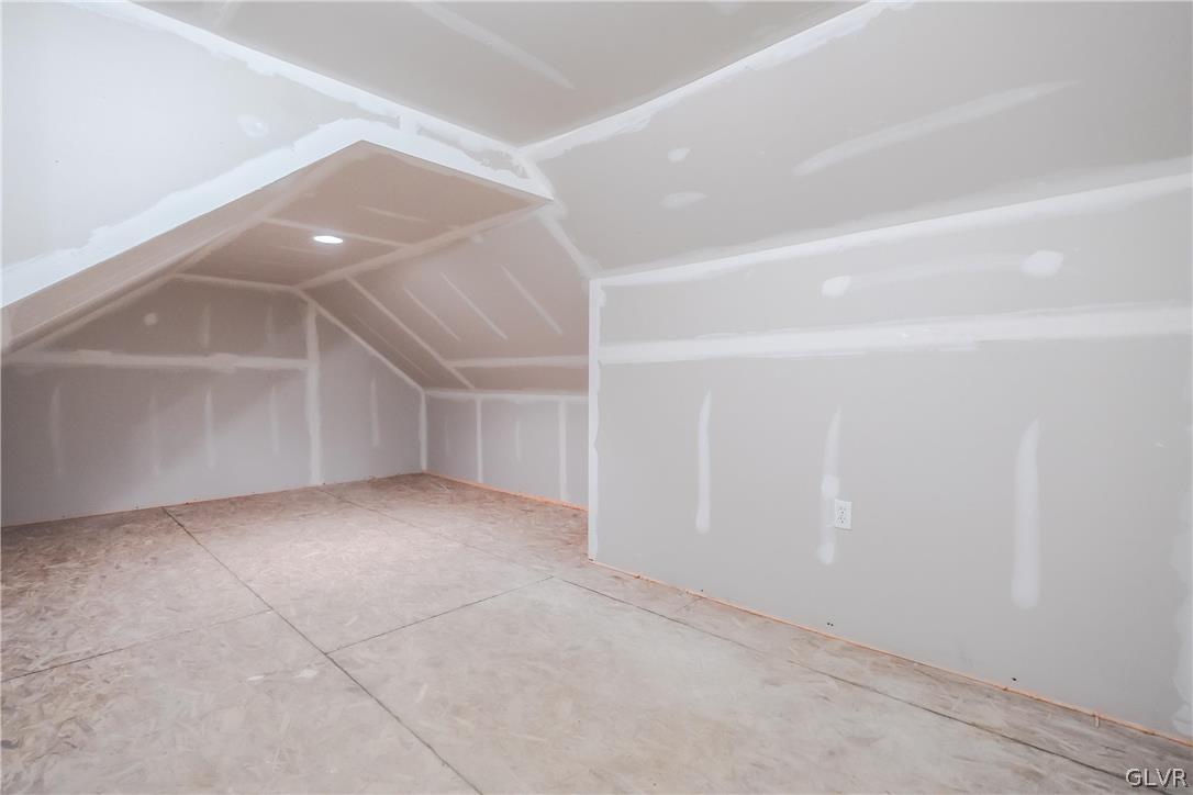 5536 Republic Way Bethlehem, PA 18017 - Photo 28 of 34 a view of an empty room