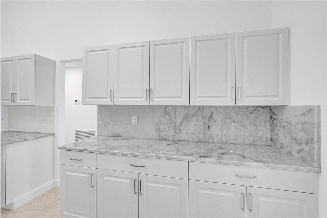 3270 Overlook Road Davie, FL 33328 - Photo 16 of 38 Photo 16