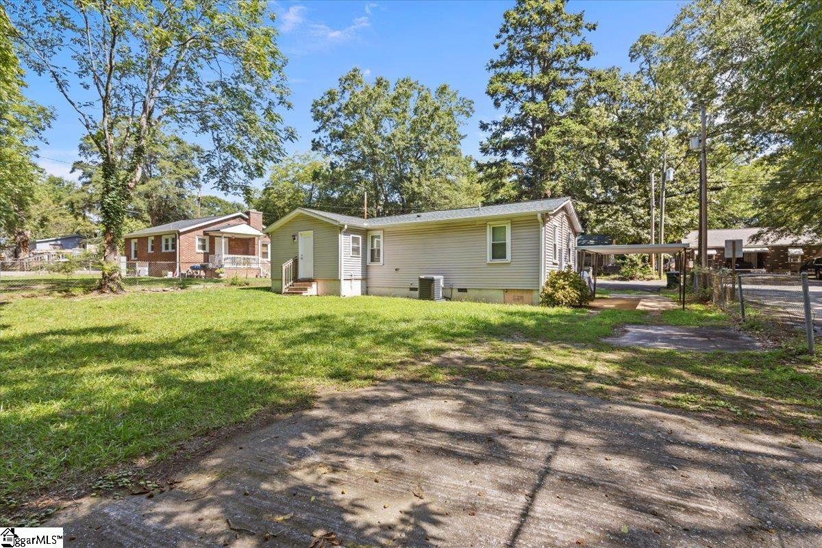 218 Palmer Street Greer, SC 29651 - Photo 24 of 32