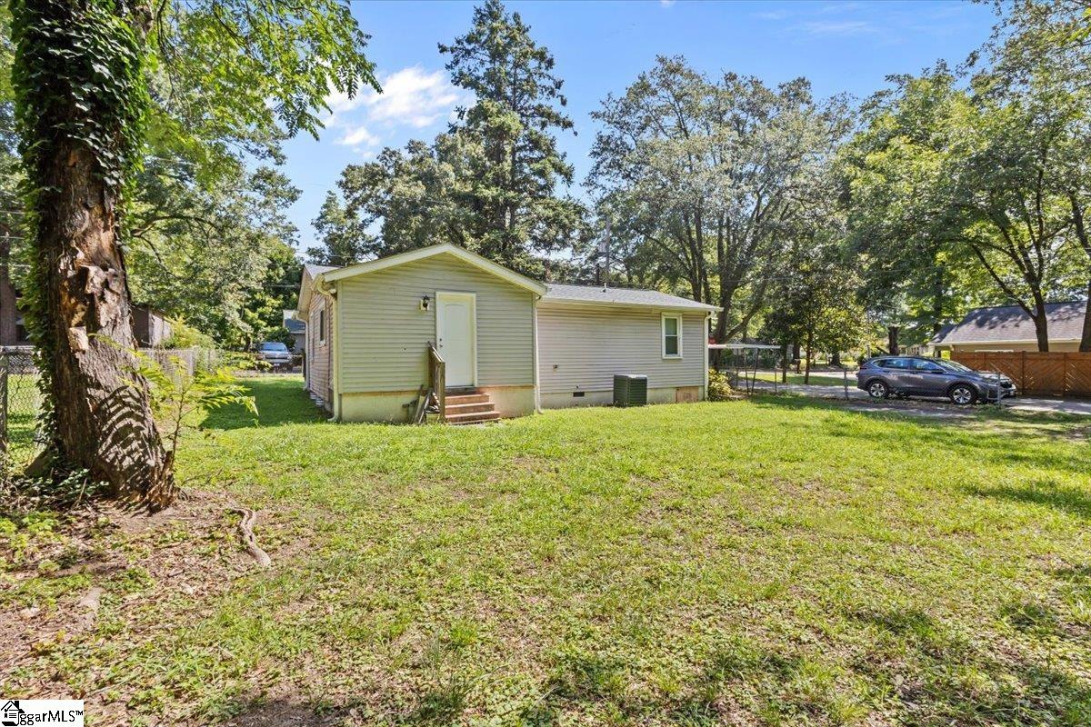 218 Palmer Street Greer, SC 29651 - Photo 25 of 32