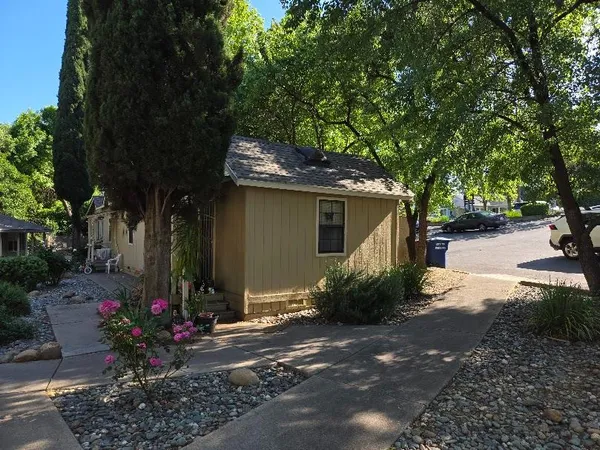 $1,699,000 | 2123 Waldon Street, Redding, CA 96001