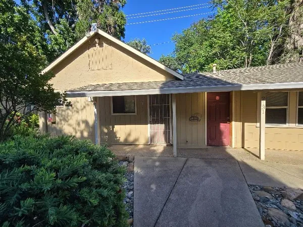 $1,699,000 | 2123 Waldon Street, Redding, CA 96001