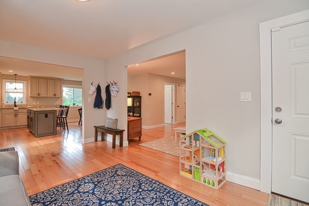 12 Webster Road Ashland, MA 01721 - Photo 12 of 42