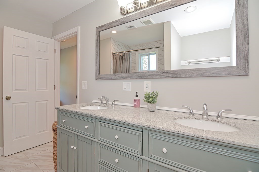 12 Webster Road Ashland, MA 01721 - Photo 27 of 42