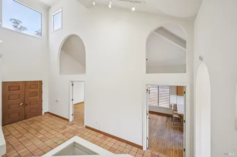 $2,400,000 | 260 Highland Avenue, San Rafael, CA 94901