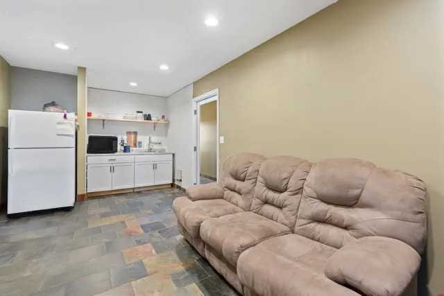 $2,950,000 | 27802 North Owens Road, Mundelein, IL 60060