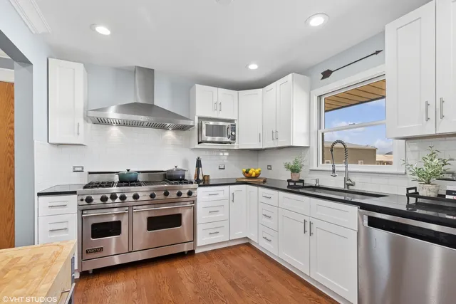 $2,950,000 | 27802 North Owens Road, Mundelein, IL 60060