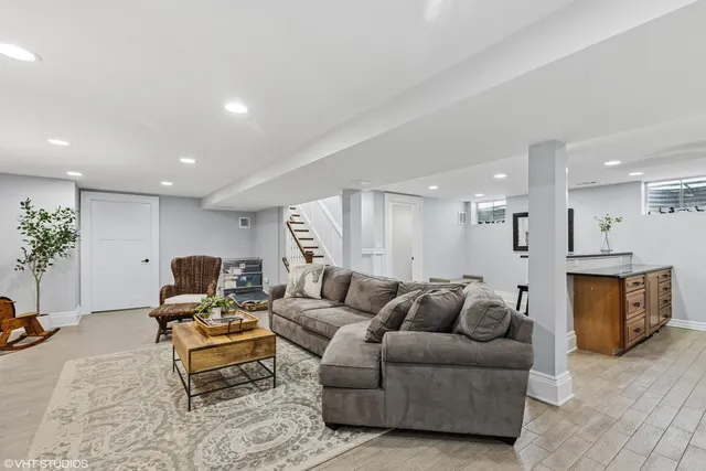 $2,950,000 | 27802 North Owens Road, Mundelein, IL 60060