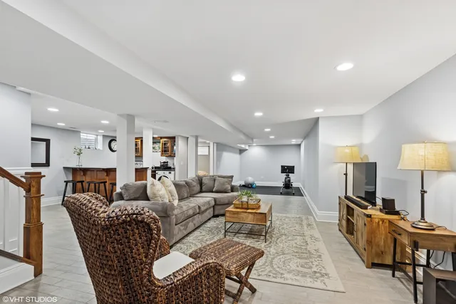 $2,950,000 | 27802 North Owens Road, Mundelein, IL 60060