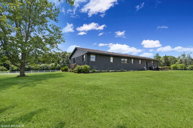 $2,950,000 | 27802 North Owens Road, Mundelein, IL 60060