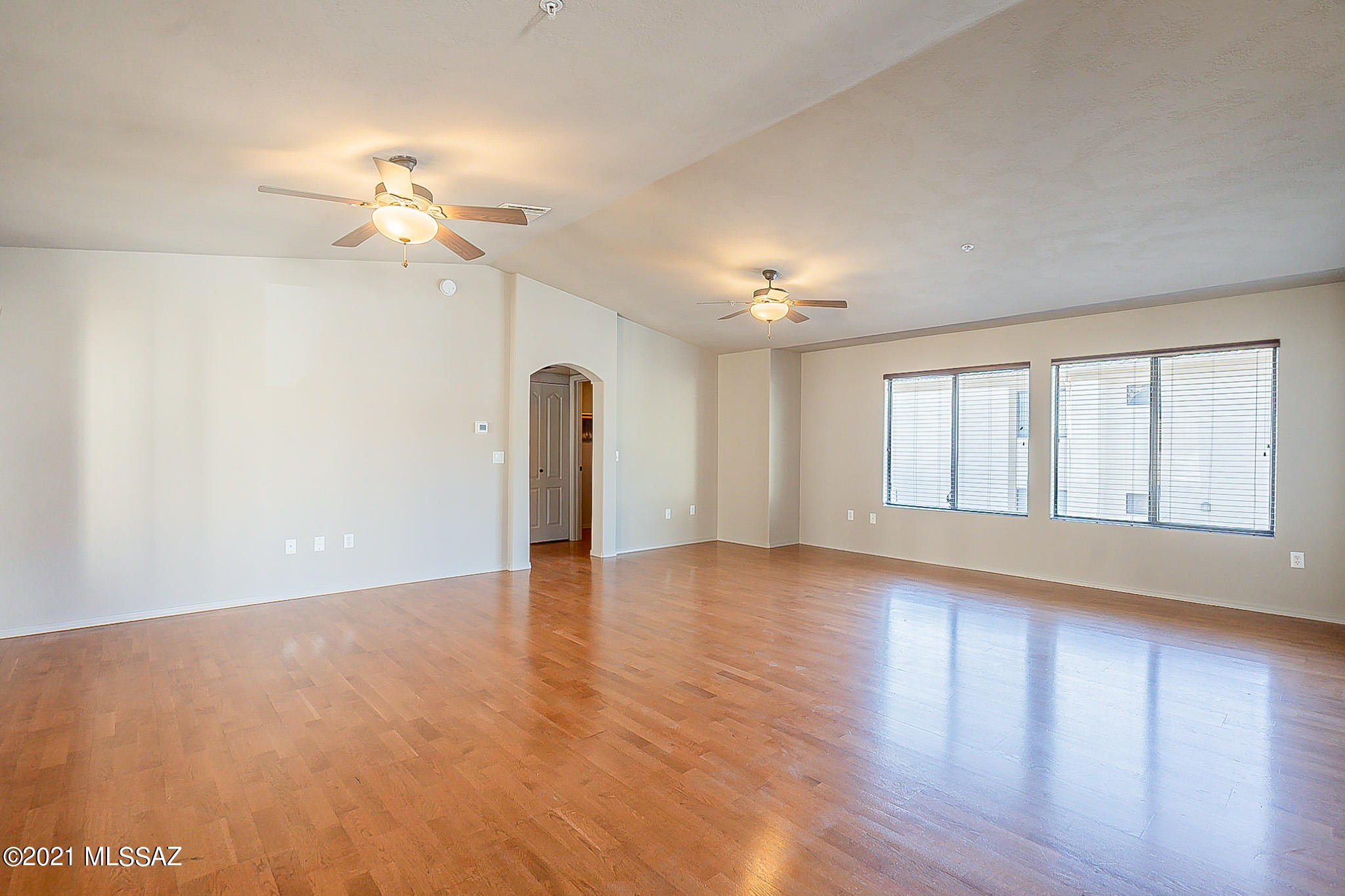 2550 East River Road, Unit 19102 Tucson, AZ 85718 - Photo 16 of 37