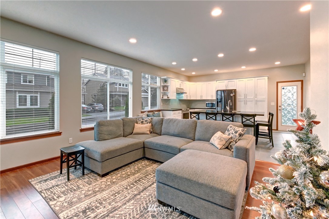 6000 Northeast 1st Street Renton, WA 98059 - Photo 15 of 31