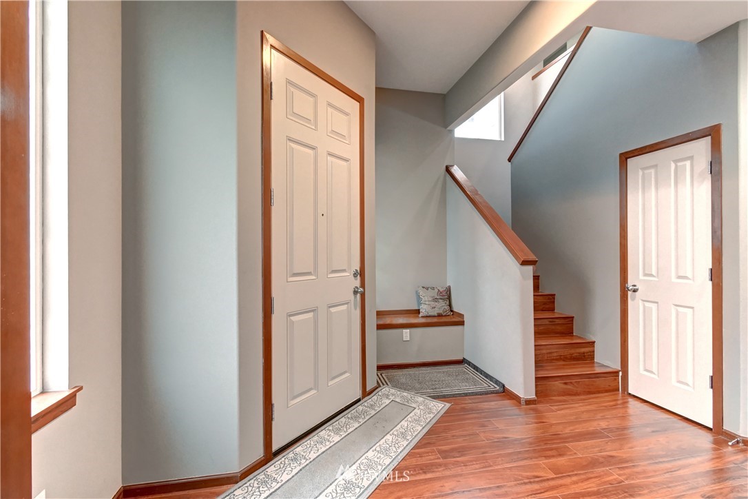 6000 Northeast 1st Street Renton, WA 98059 - Photo 3 of 31