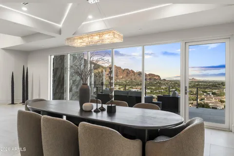 $10,000,000 | 6800 North 39th Place, Paradise Valley, AZ 85253