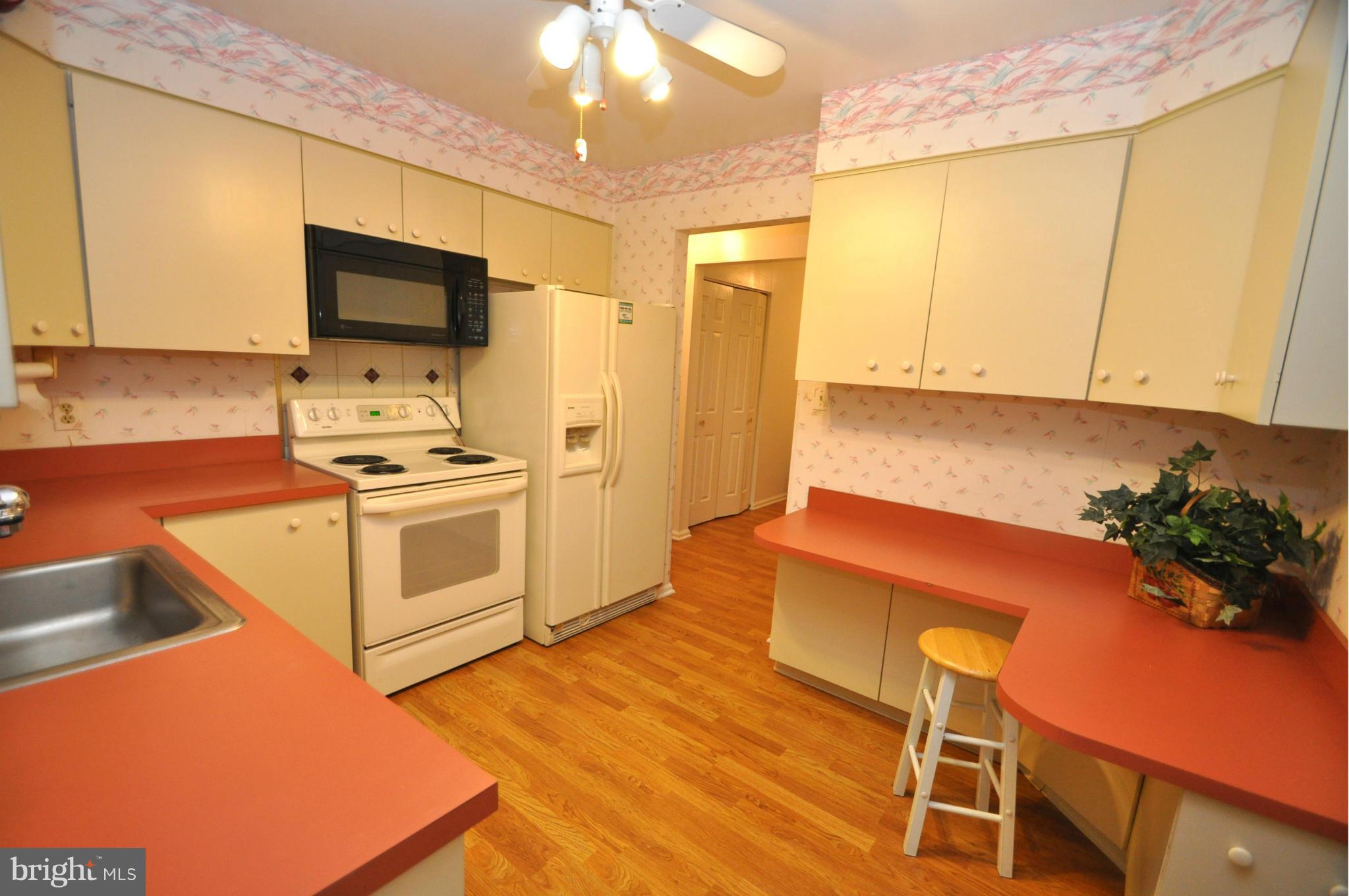 9902 Maidbrook Road Baltimore, MD 21234 - Photo 7 of 28 Kitchen