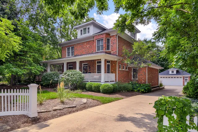 $1,625,000 | 360 North Main Street, Glen Ellyn, IL 60137