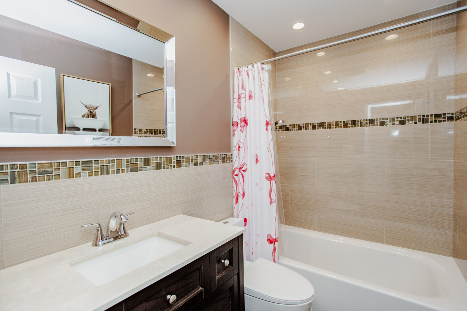 1101 Hunt Club Drive, Unit 403 Mount Prospect, IL 60056 - Photo 23 of 44