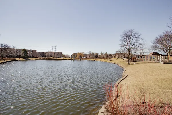 $274,999 | 1101 Hunt Club Drive, Unit 403, Mount Prospect, IL 60056
