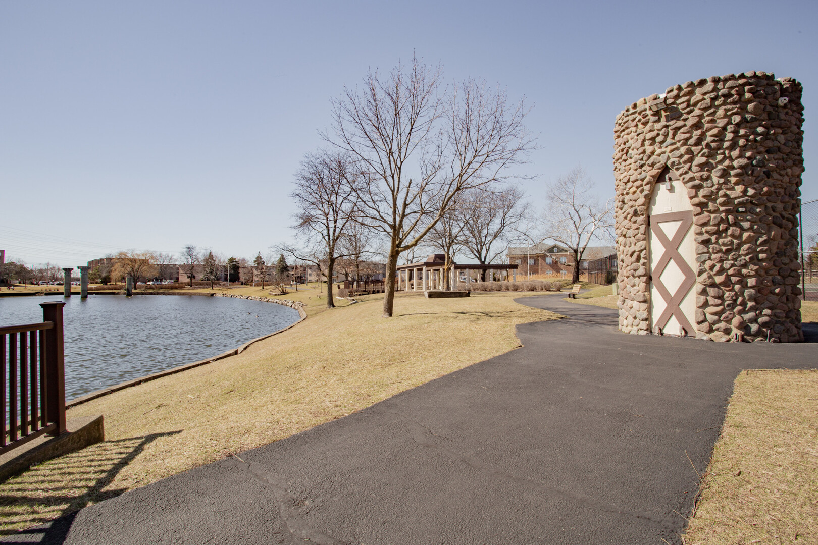 1101 Hunt Club Drive, Unit 403 Mount Prospect, IL 60056 - Photo 39 of 44