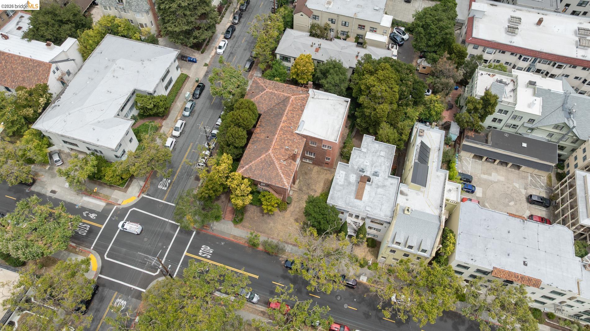 2510 Le Conte Avenue Berkeley, CA 94709 - Photo 33 of 39