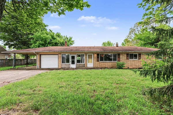 $500,000 | 8151 State Road 48, Aurora, IN 47001