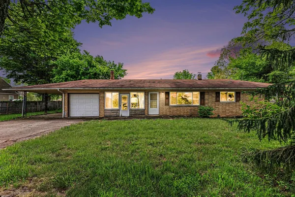 $500,000 | 8151 State Road 48, Aurora, IN 47001