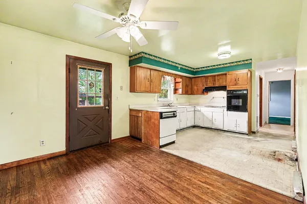 $500,000 | 8151 State Road 48, Aurora, IN 47001