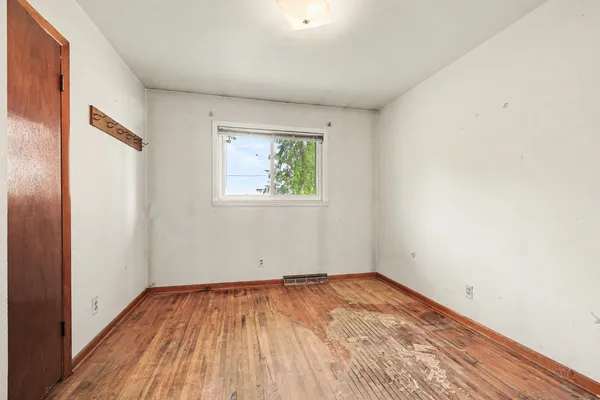 $500,000 | 8151 State Road 48, Aurora, IN 47001