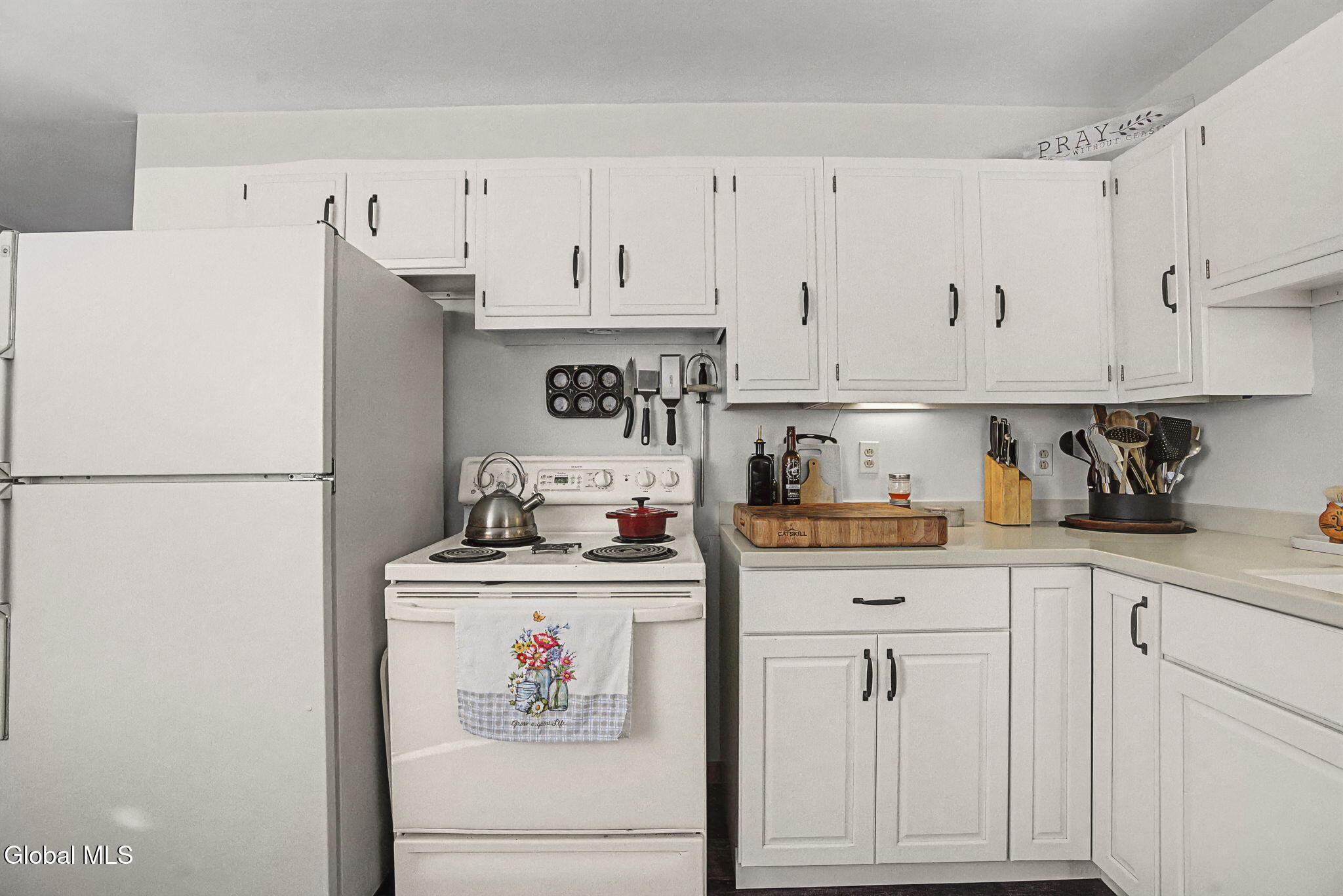 2013 Piney Point Road Troy, NY 12180 - Photo 11 of 47 13-web-or-mls-2013-piney-point-rd