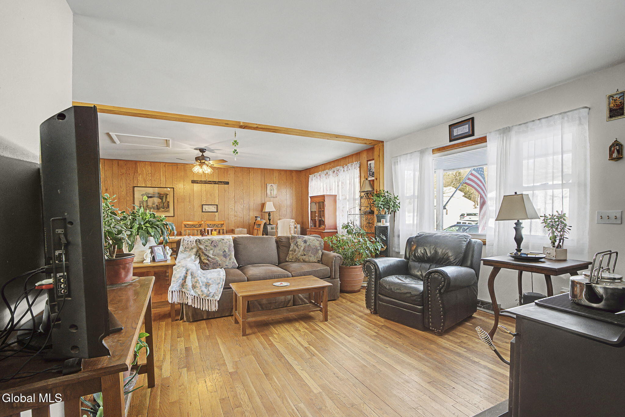 2013 Piney Point Road Troy, NY 12180 - Photo 19 of 47 23-web-or-mls-2013-piney-point-rd