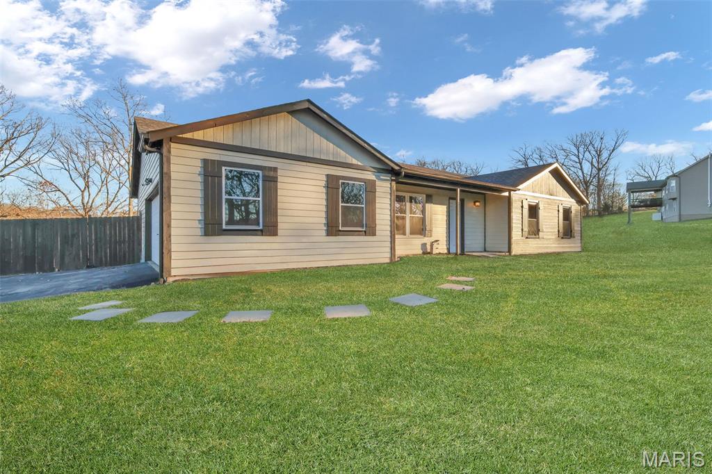 2516 Ridgeview Drive High Ridge, MO 63049 - Photo 15 of 44